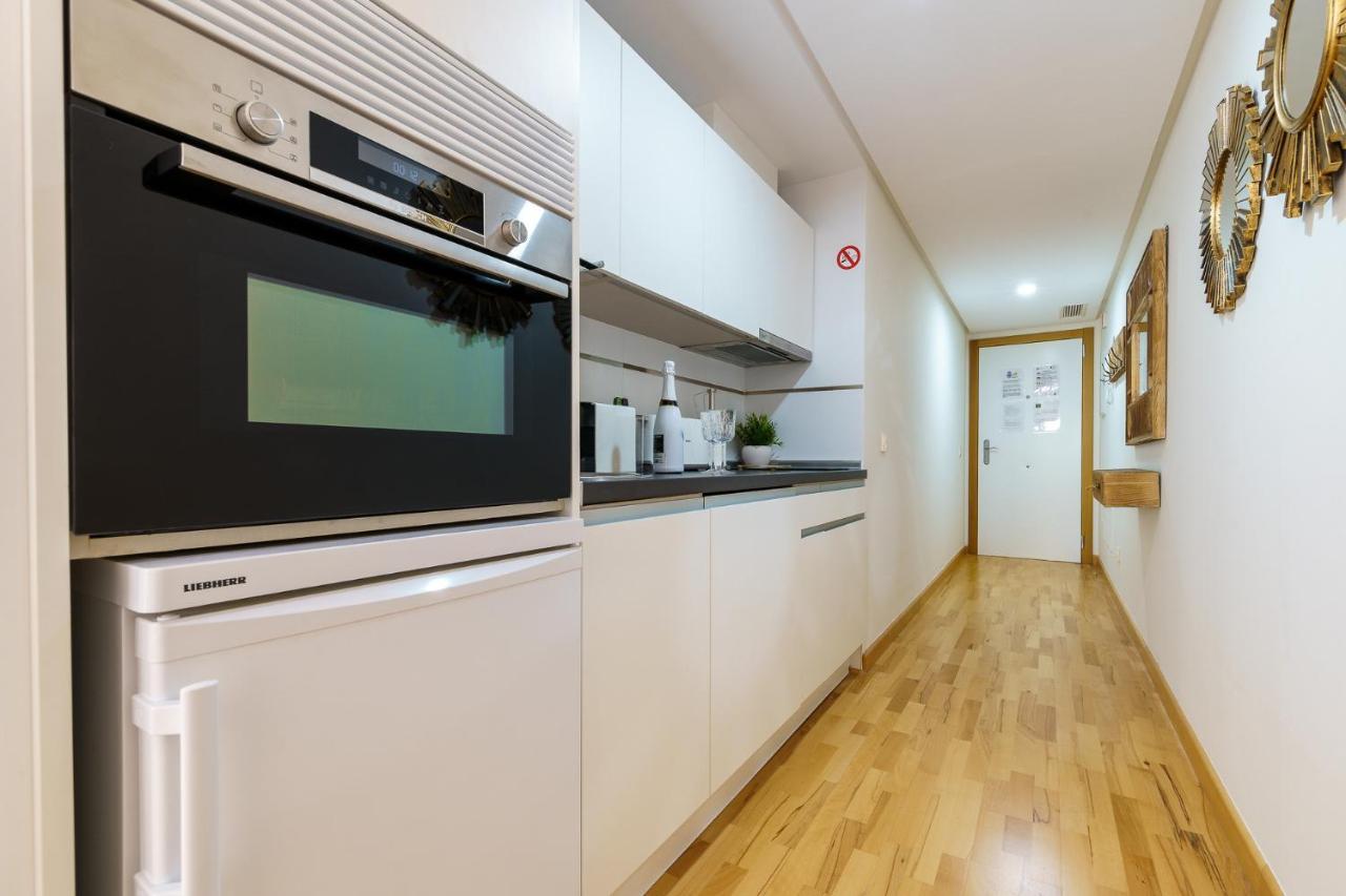 Malagasuite Cozy Center Apartment & Parking Kültér fotó